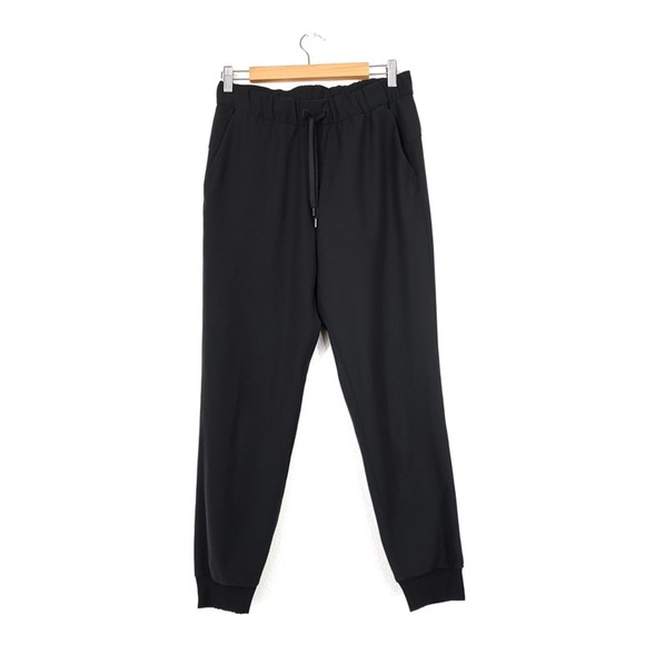 lululemon athletica Pants - LULULEMON On the Fly Jogger 28" Pants in Black 6